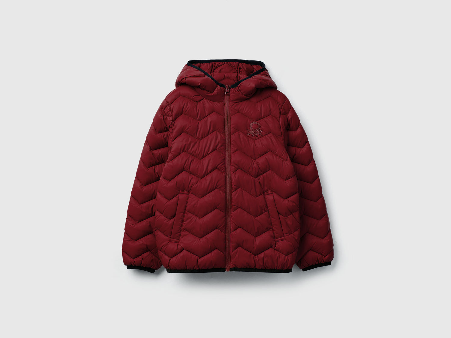 Giubbotto imbottito con cappuccio da bambino bordeaux | Benetton Outlet