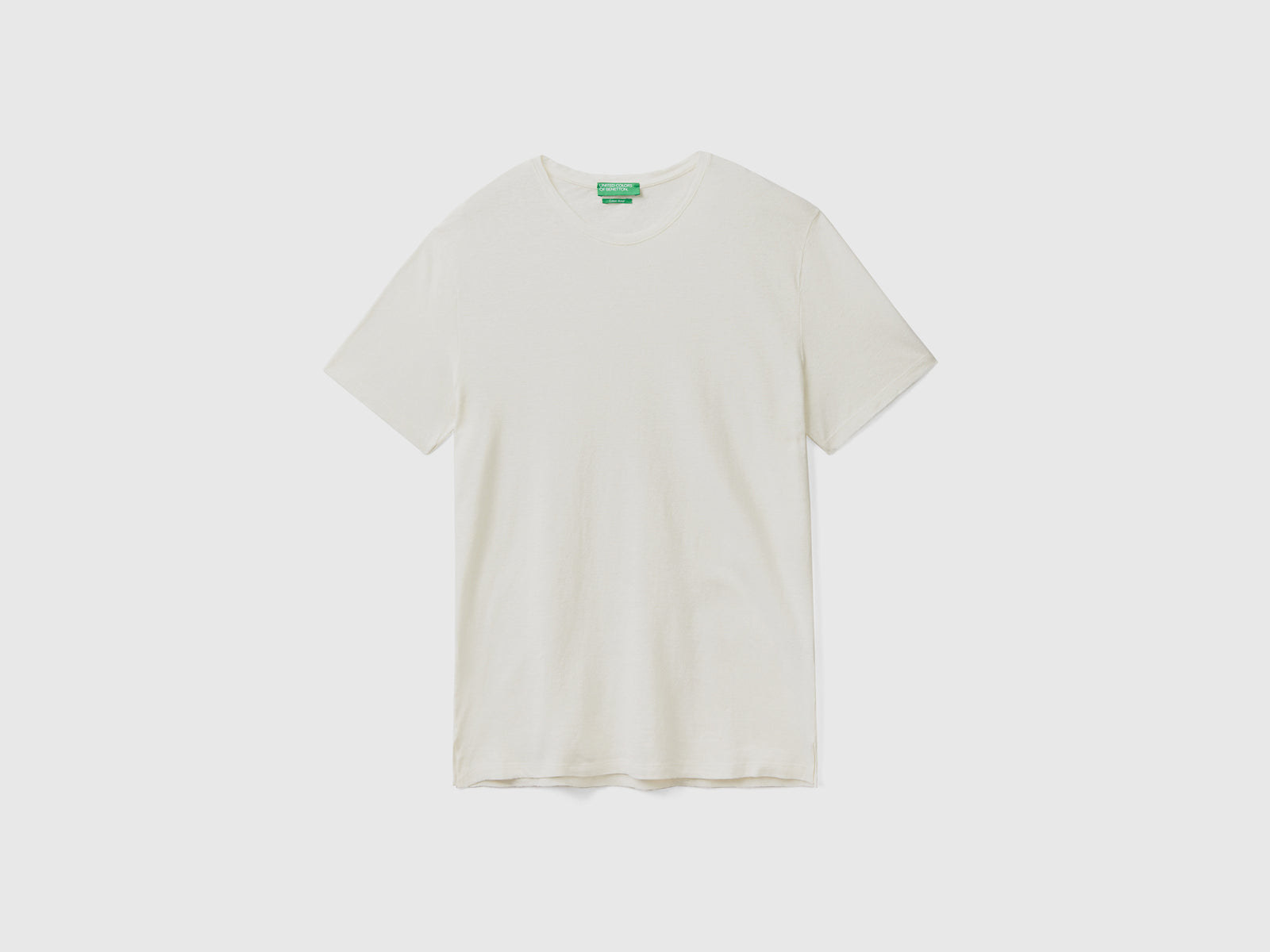 T-shirt girocollo a manica corta in morbido e leggero da uomo bianco panna | Benetton Outlet