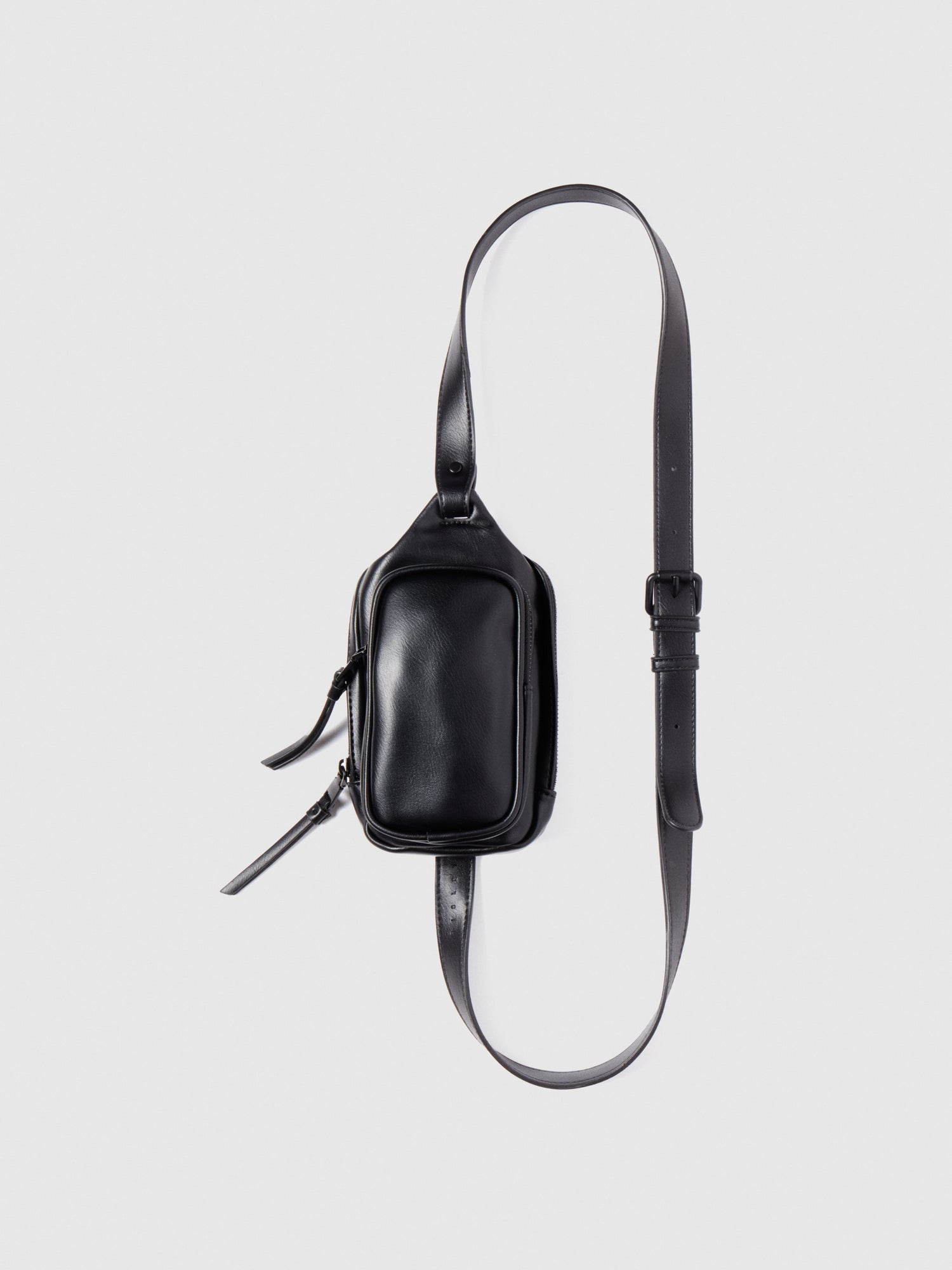 Marsupio con tasconi da uomo nero | Sisley Outlet