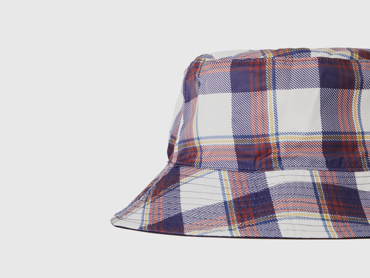 Cappello alla pescatora reversibile