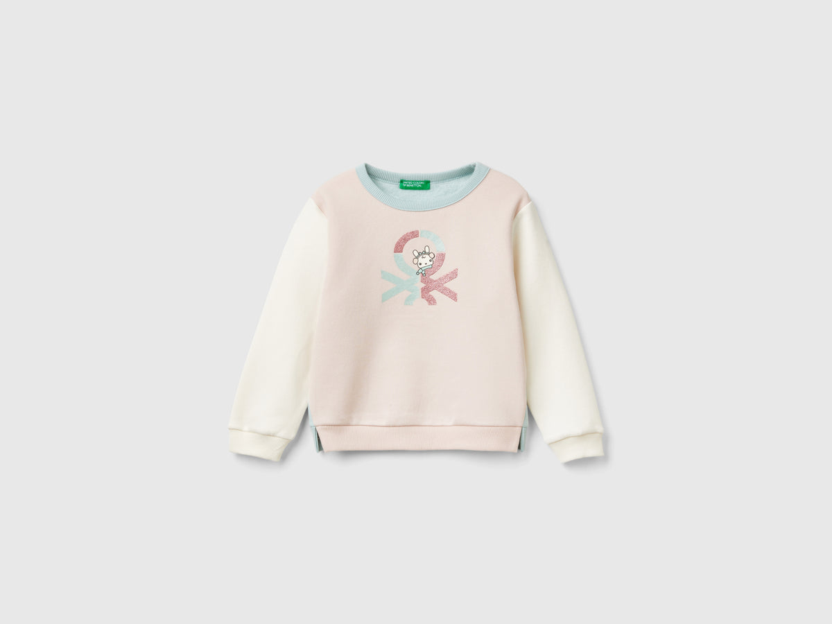 Sudadera cerrada con estampado de purpurina