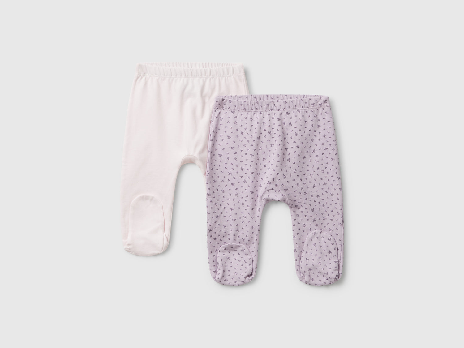 Due pantaloni in cotone da neonato viola | Benetton Outlet