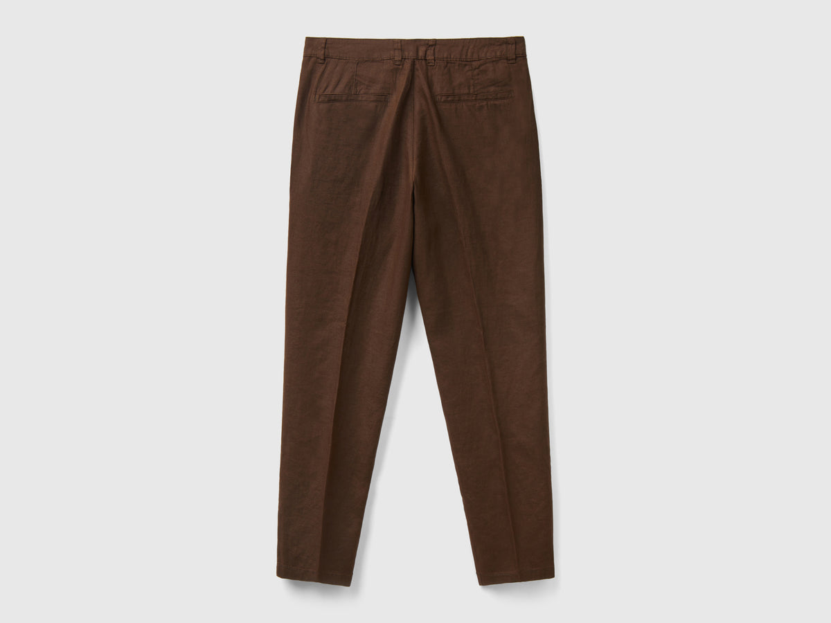 Chino in puro lino