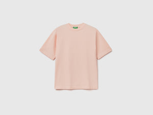 T-shirt girocollo a manica corta realizzata in puro cotone