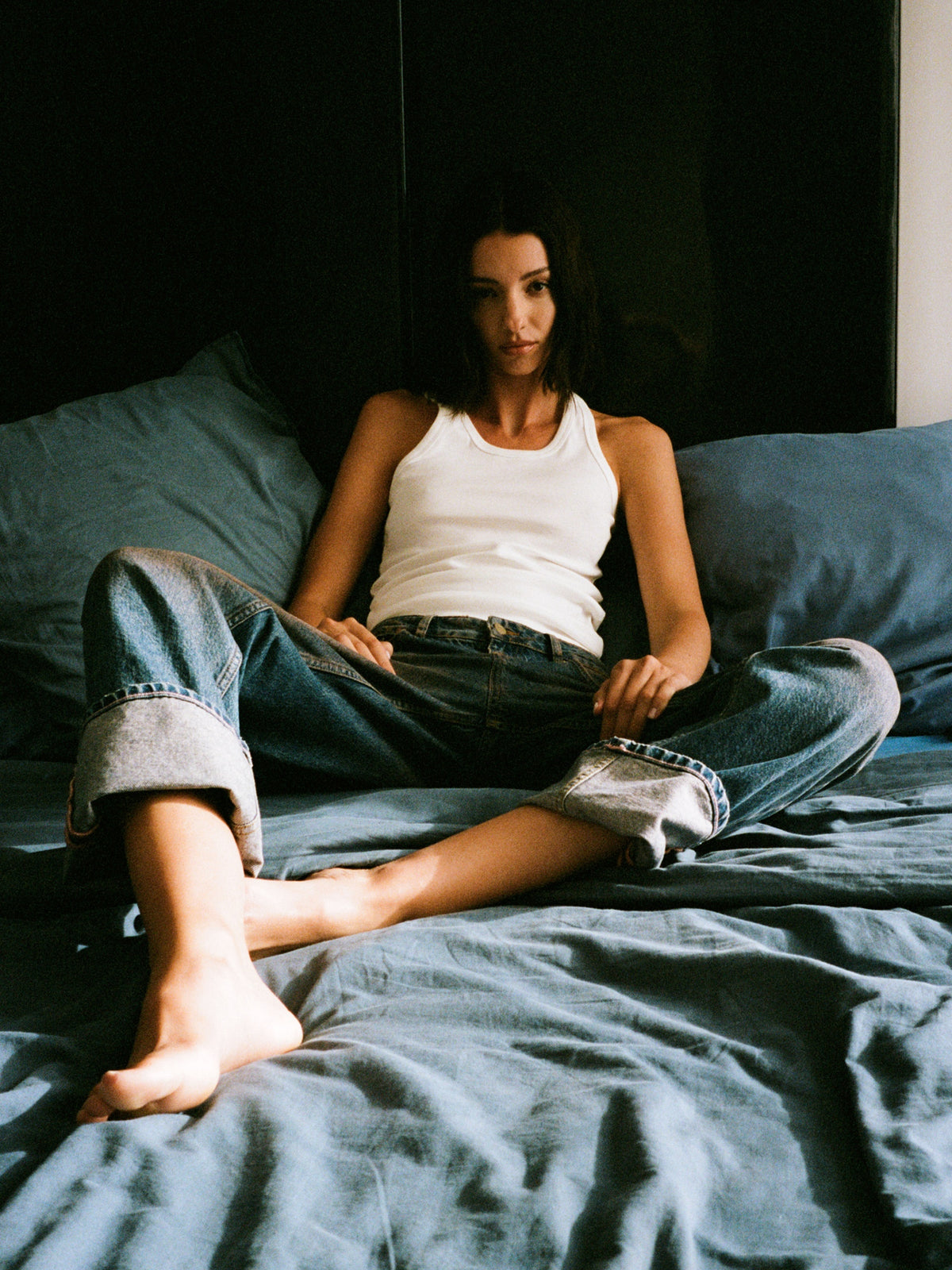 Relaxed fit spray-painted jeans
