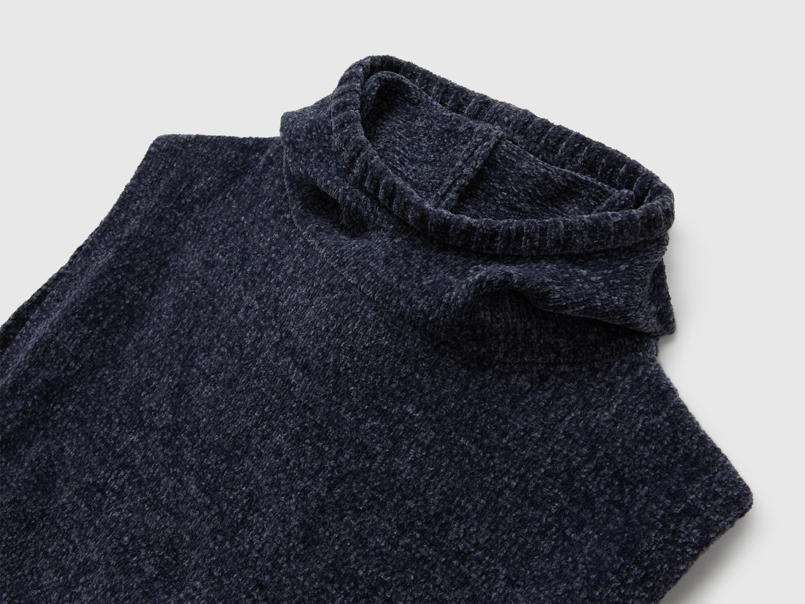 Poncho in ciniglia da bambina avio 3 | Benetton Outlet