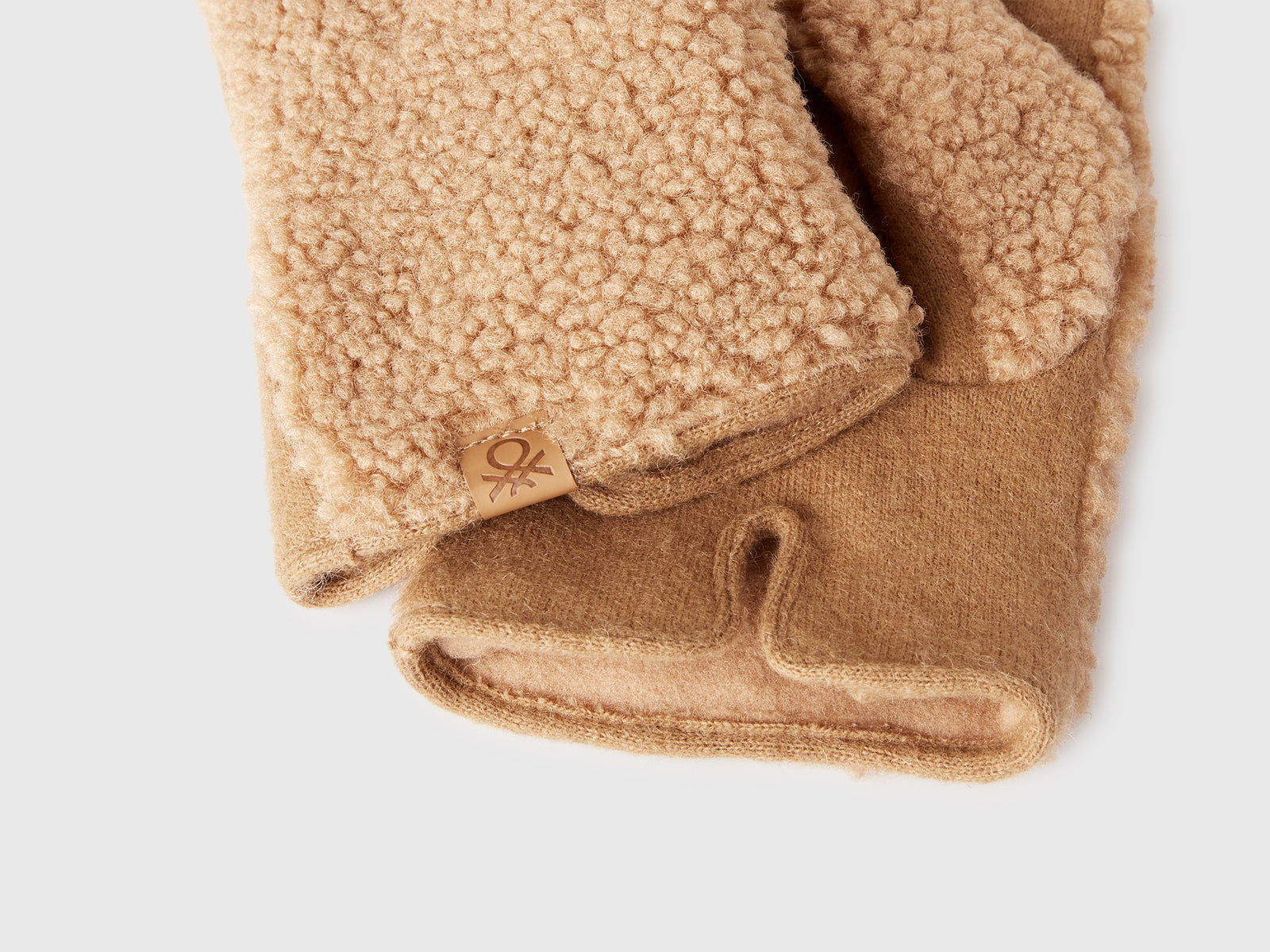 Guanti in misto lana da donna cammello 3 | Benetton Outlet