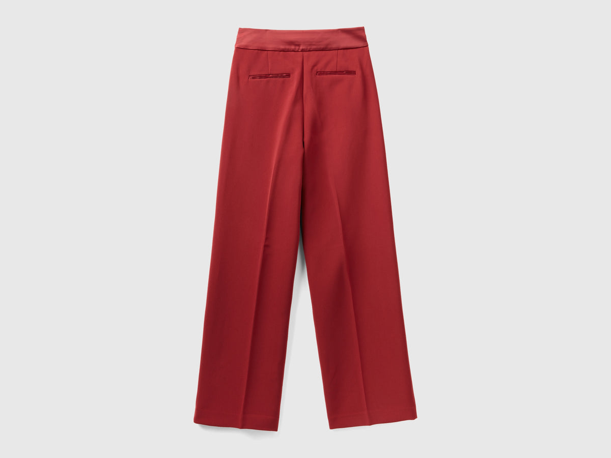 Pantaloni con cintura in raso