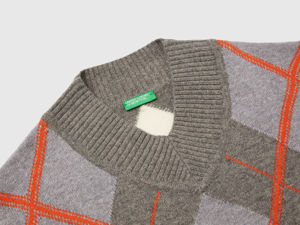 Maglione con intarsio rombi