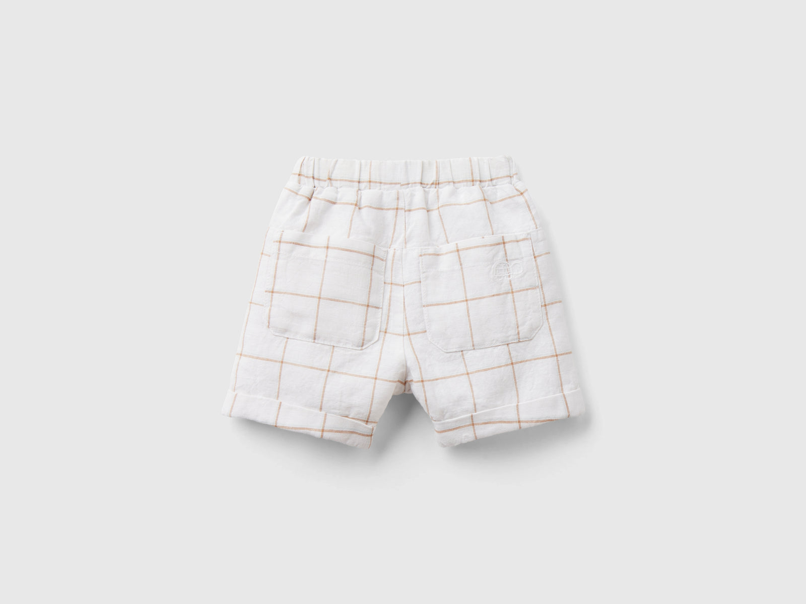 Shorts a quadri in misto lino da neonato bianco 2 | Benetton Outlet
