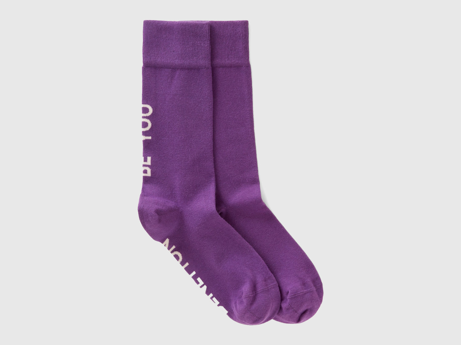 Calzini lunghi "BE YOU" da uomo viola | Benetton Outlet