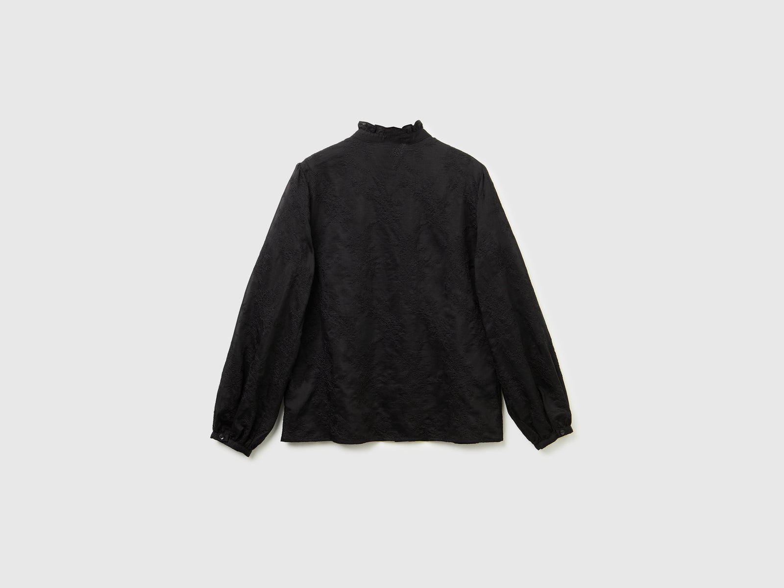 Blusa ricamata con collo rouches da donna nero 2 | Benetton Outlet