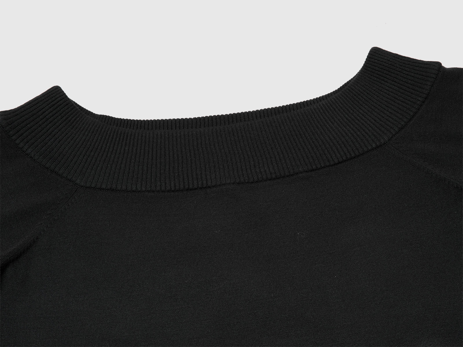 Maglia con scollo bardot da donna nero 3 | Benetton Outlet
