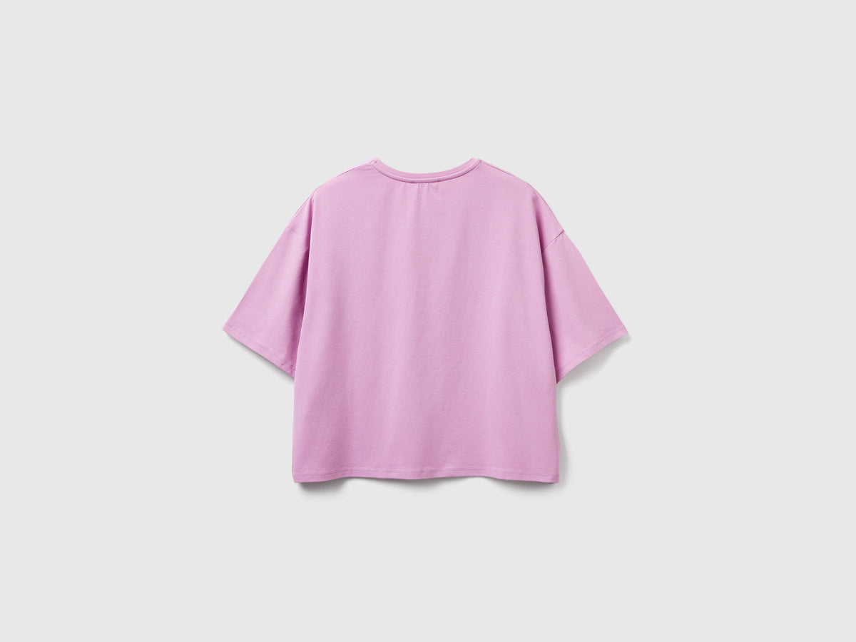 T-shirt boxy fit con applicazione