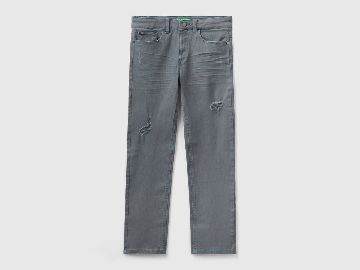 Jeans stretch con rotture