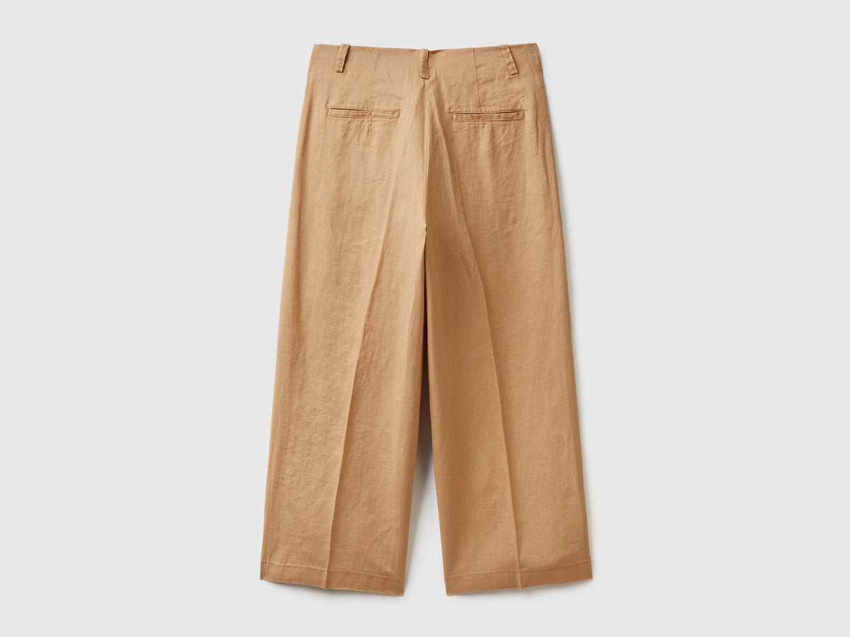 Pantaloni ampi in puro lino