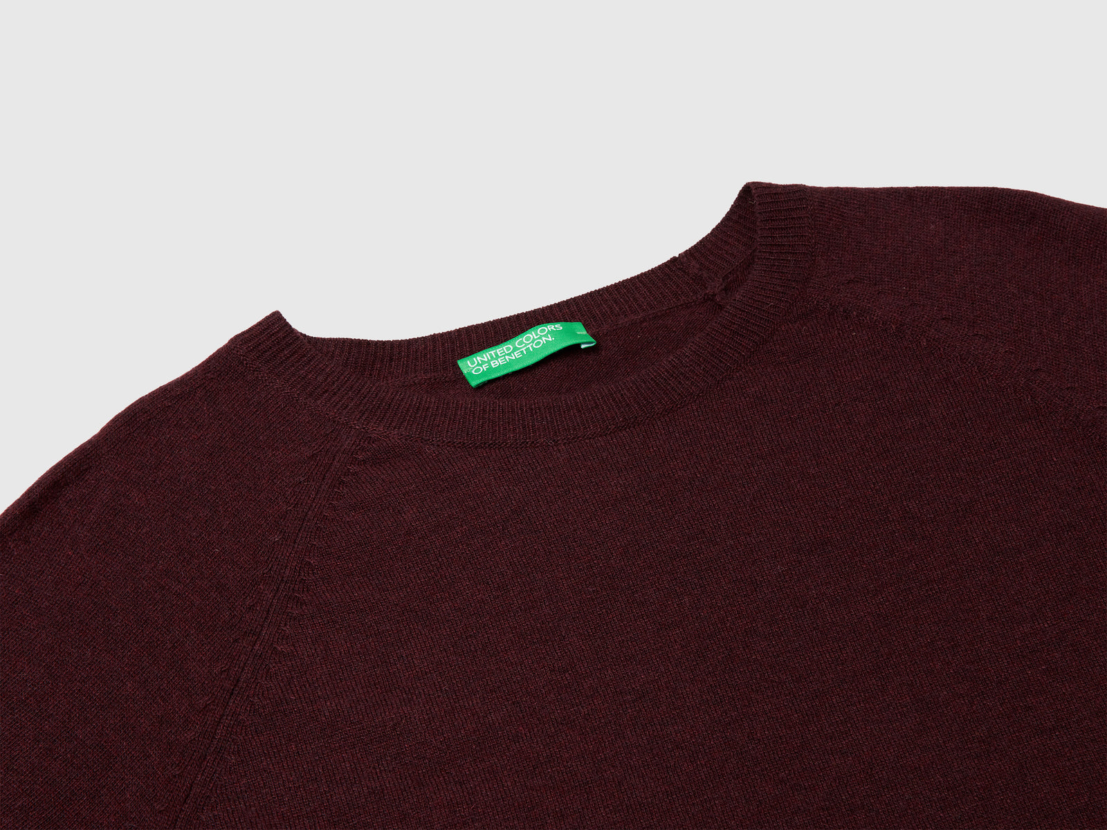 Maglia girocollo marrone in misto lana e cashmere da donna bruciato 3 | Benetton Outlet