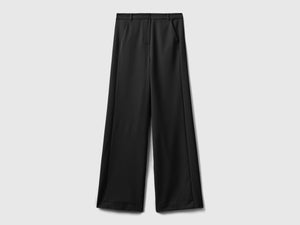 Pantaloni fluidi con gamba dritta
