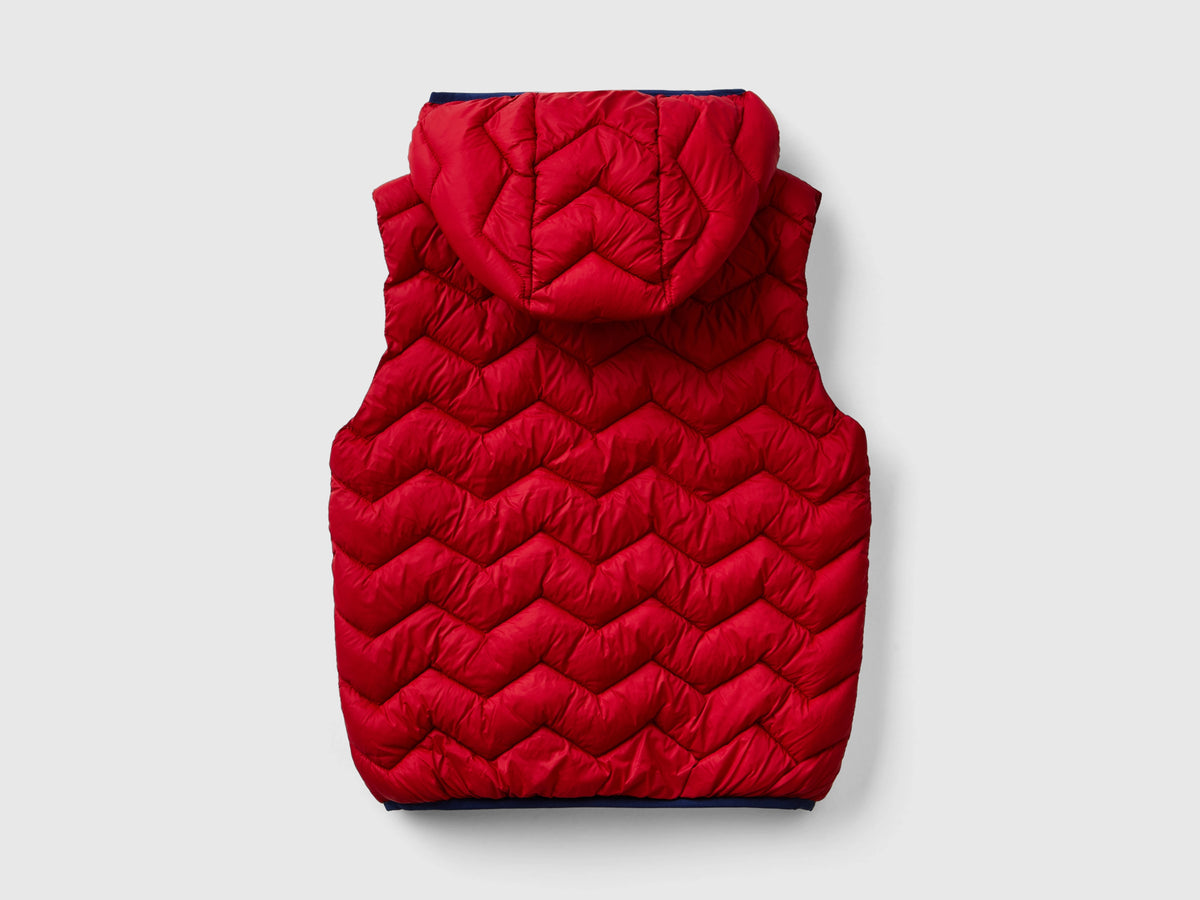Gilet imbottito con cappuccio