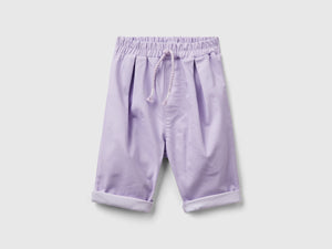 Pantaloni stretch con coulisse