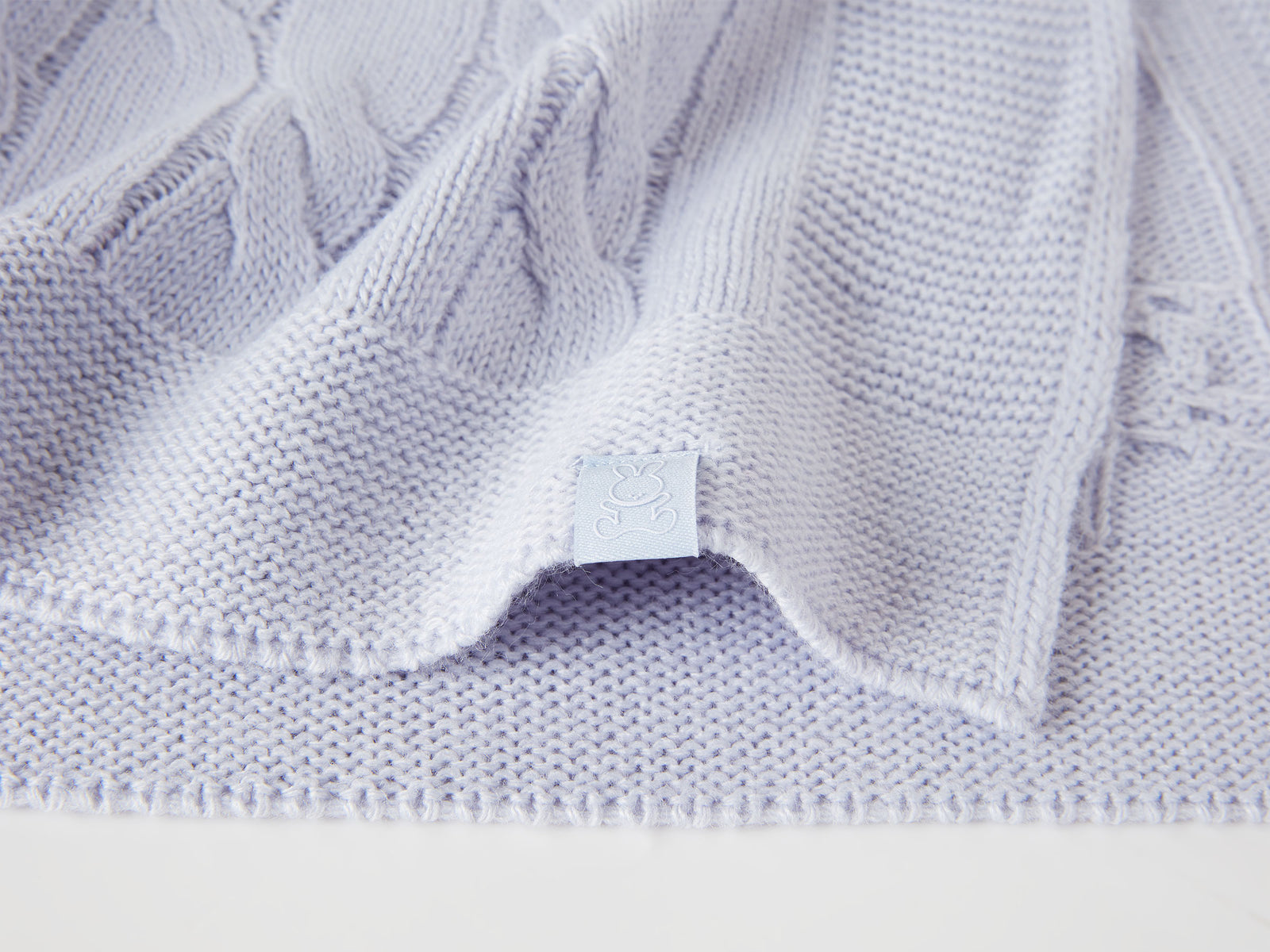 Coperta con trecce da neonato celeste 3 | Benetton Outlet
