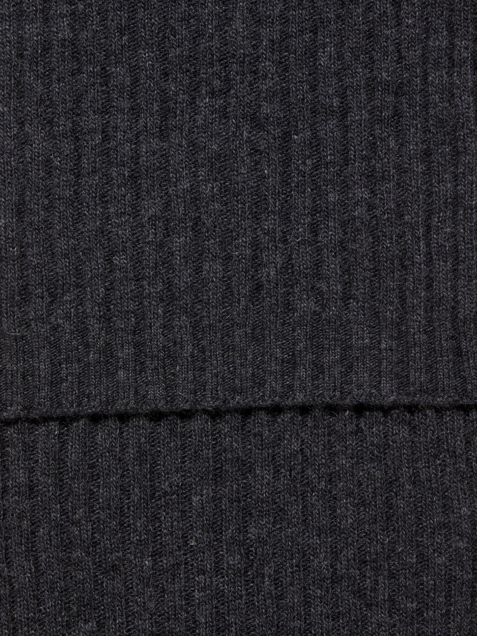 Sciarpa in maglia da uomo grigio scuro 2 | Sisley Outlet