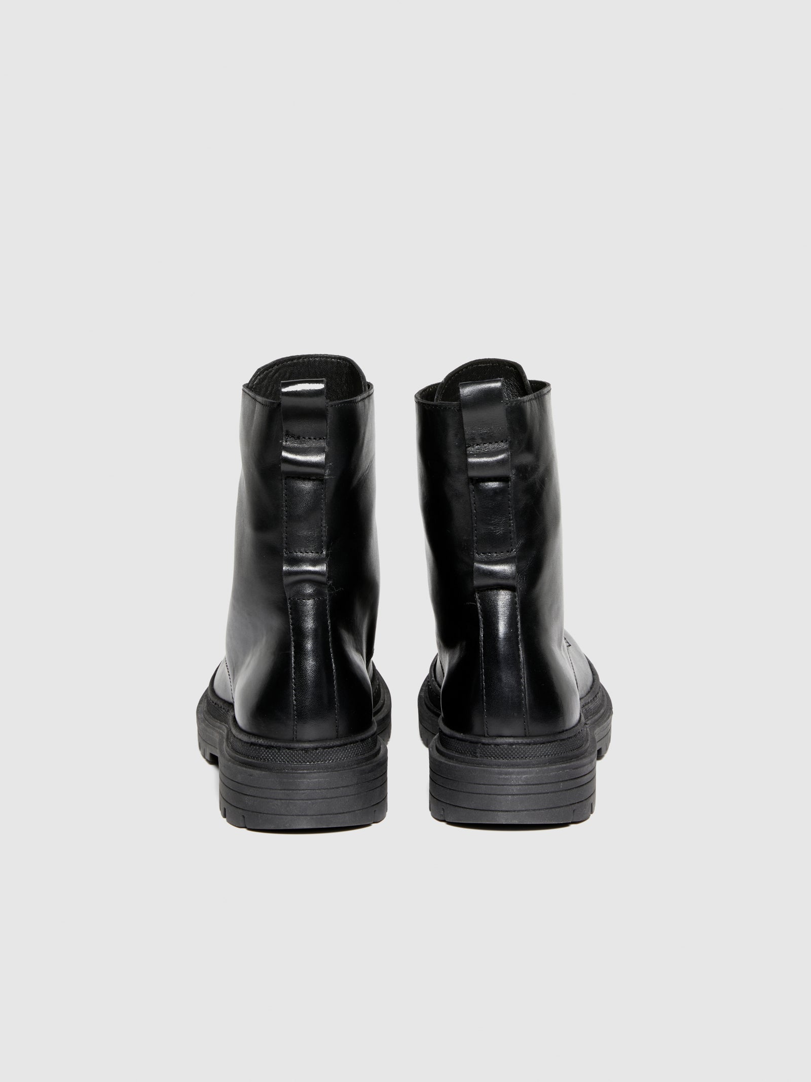Anfibi in 100% pelle da uomo nero 2 | Sisley Outlet