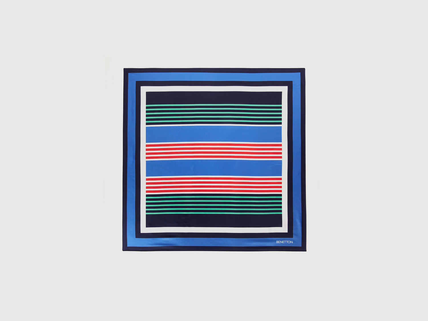 Foulard fantasia in tessuto riciclato da donna multi-color | Benetton Outlet