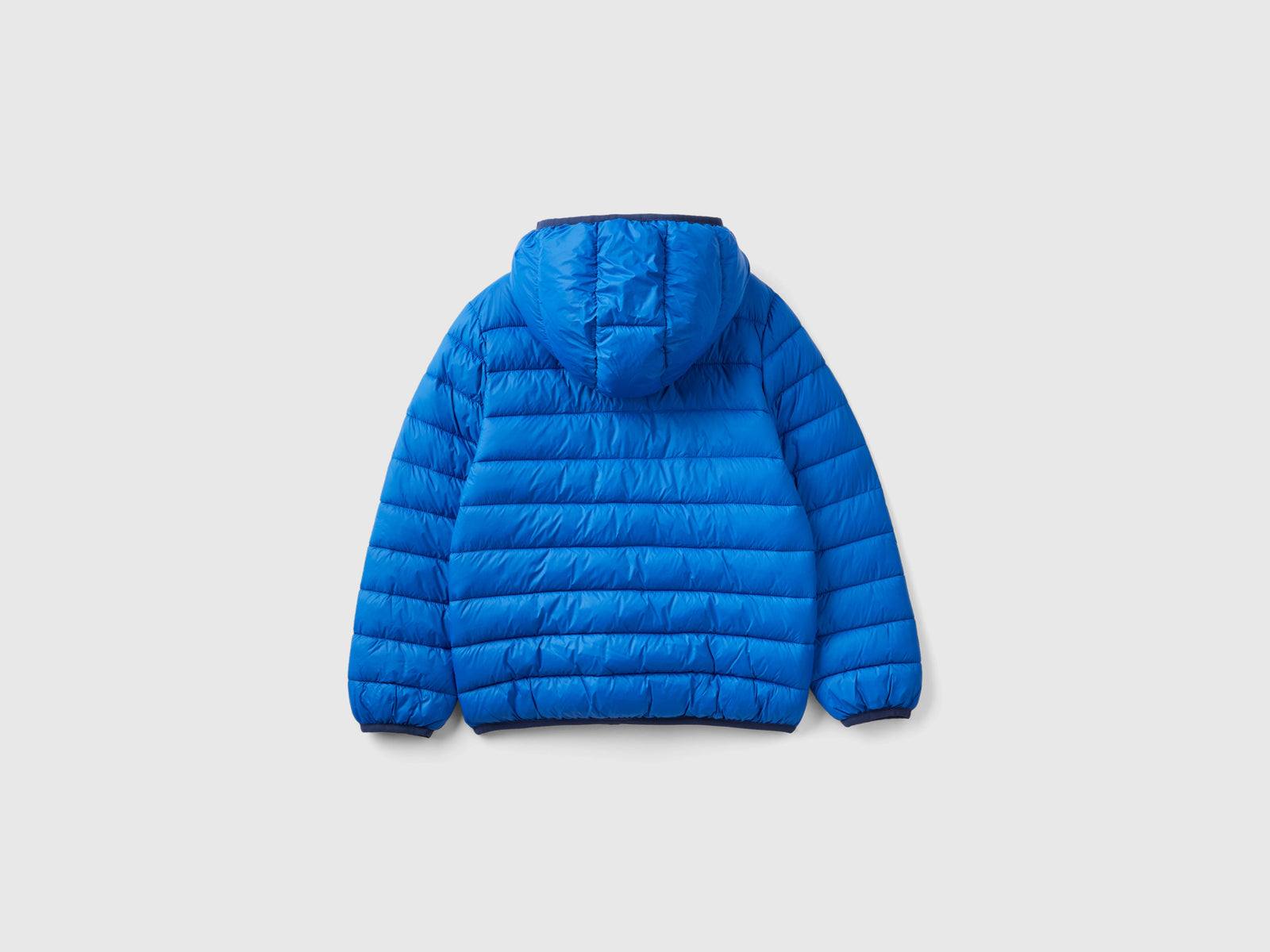 Giubbotto imbottito con cappuccio da bambino bluette 2 | Benetton Outlet