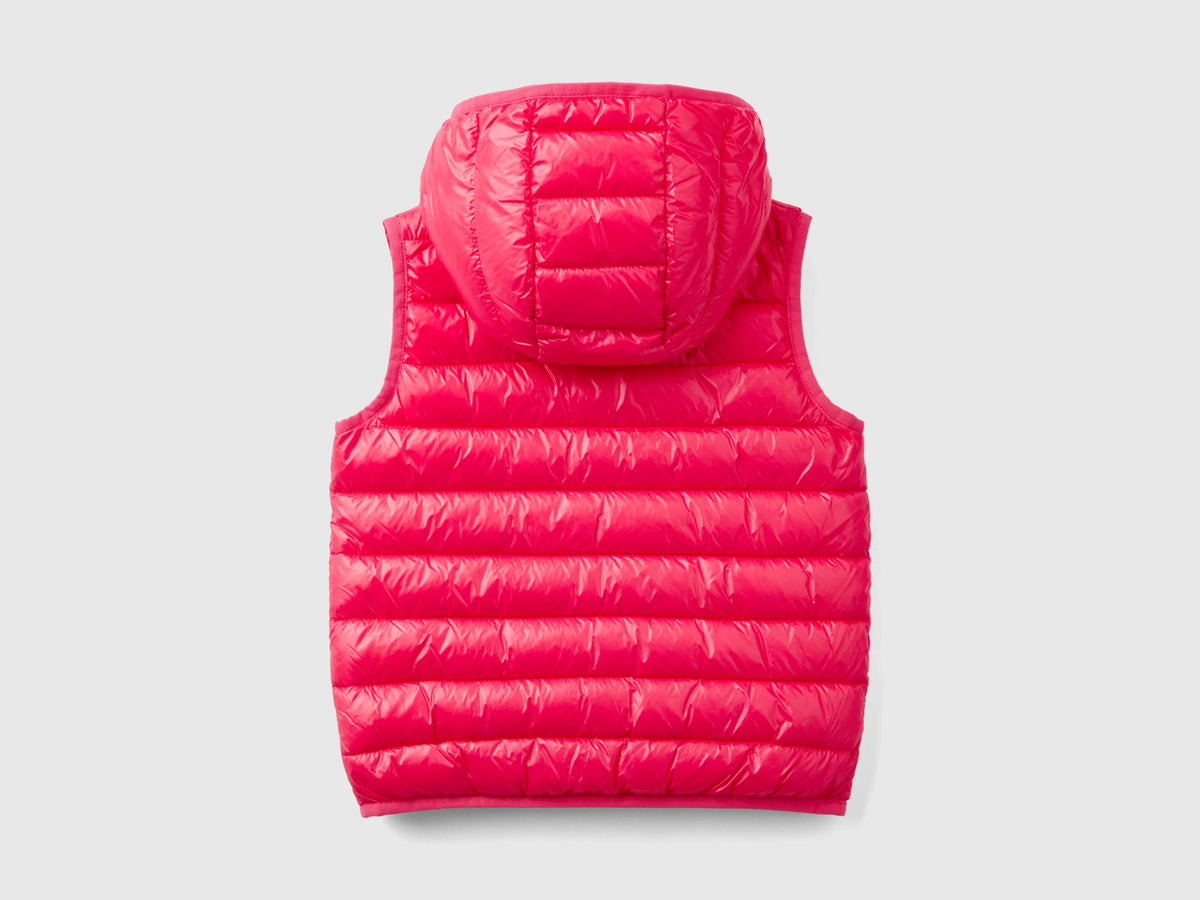 Gilet imbottito con cappuccio
