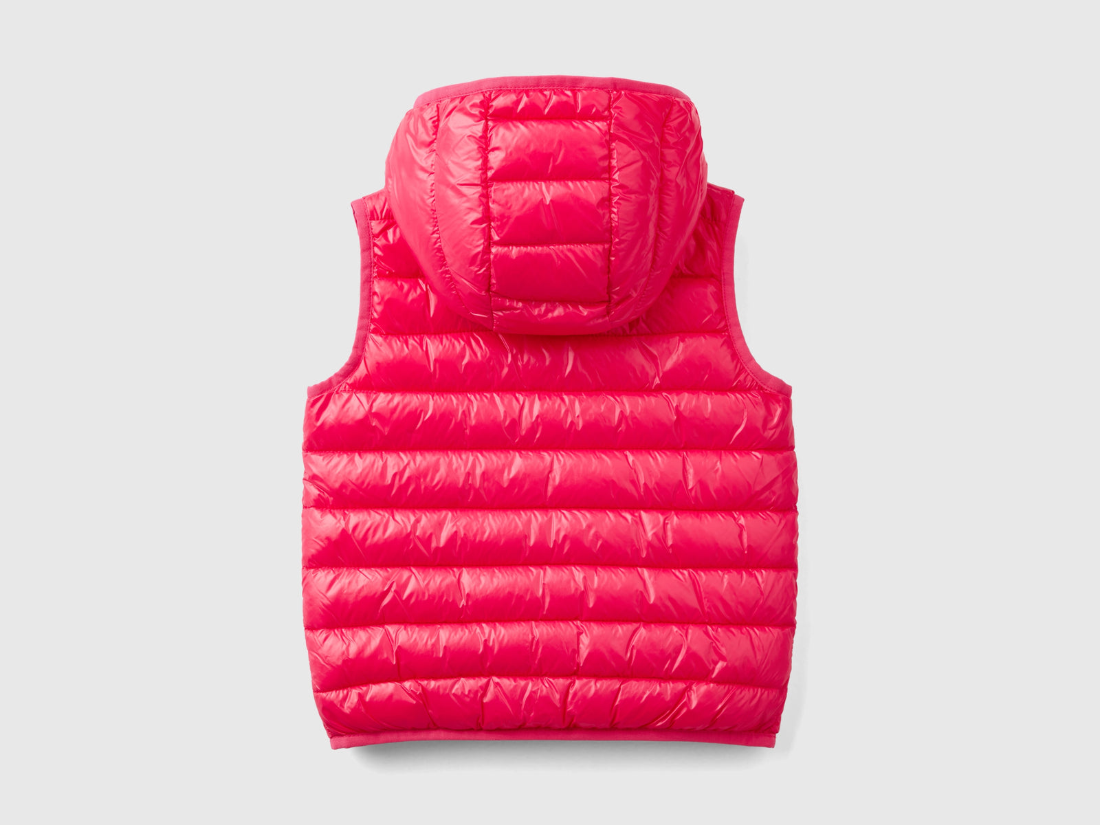 Gilet imbottito con cappuccio da bimba fucsia 2 | Benetton Outlet