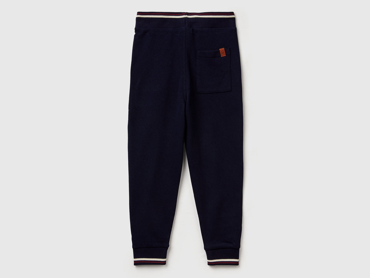 Pantaloni in felpa con gamba dritta