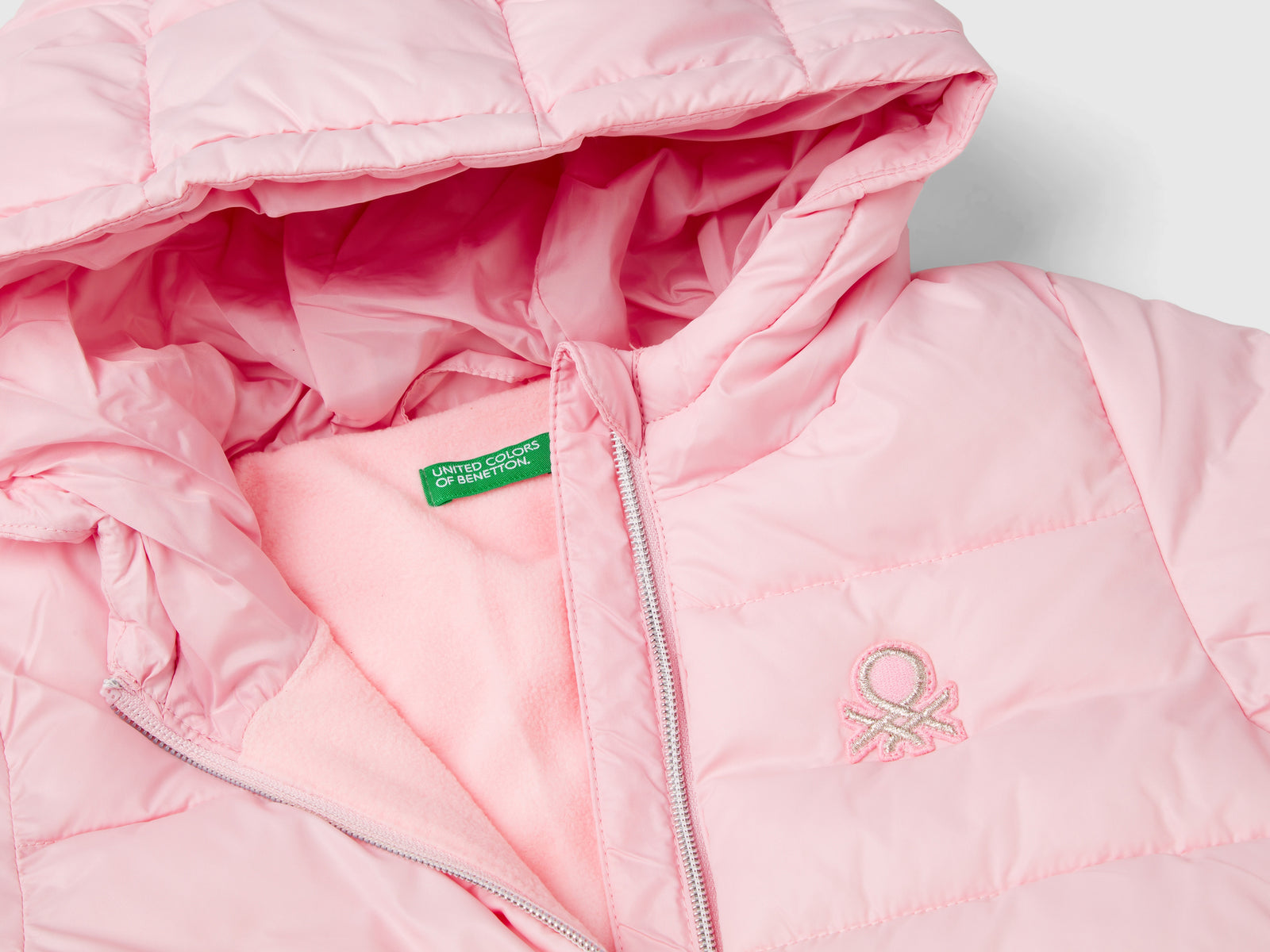 Giubbino in nylon con cappuccio da bimba rosa 3 | Benetton Outlet