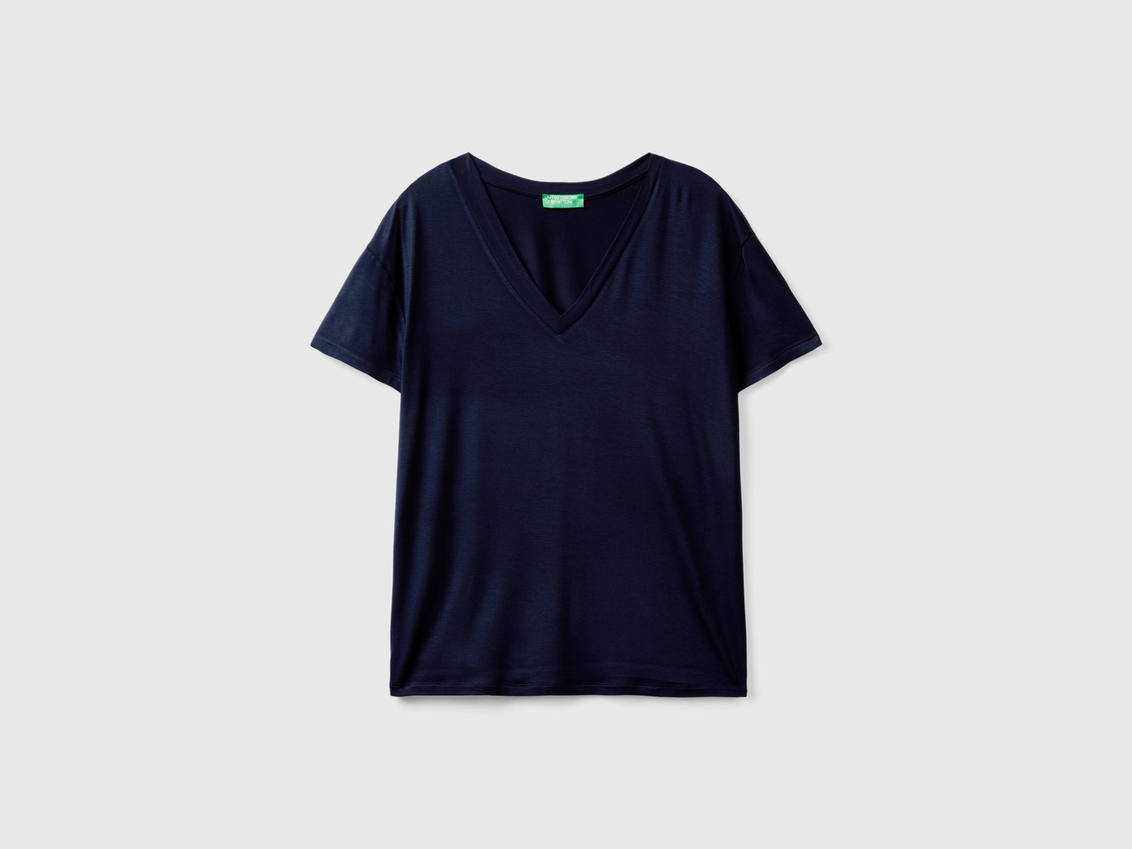 T-shirt in viscosa stretch da donna blu scuro | Benetton Outlet