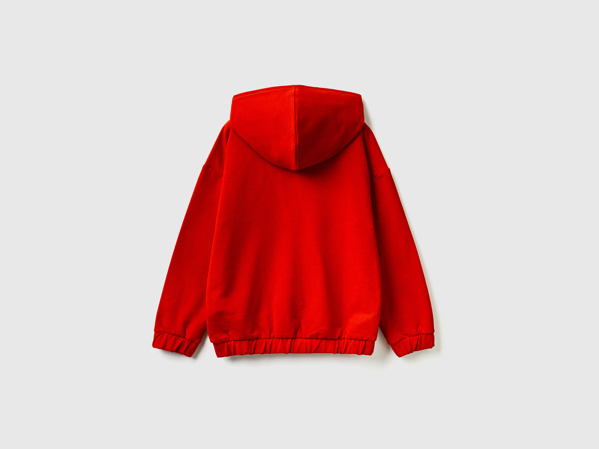 Calda felpa con zip e ricamo logo