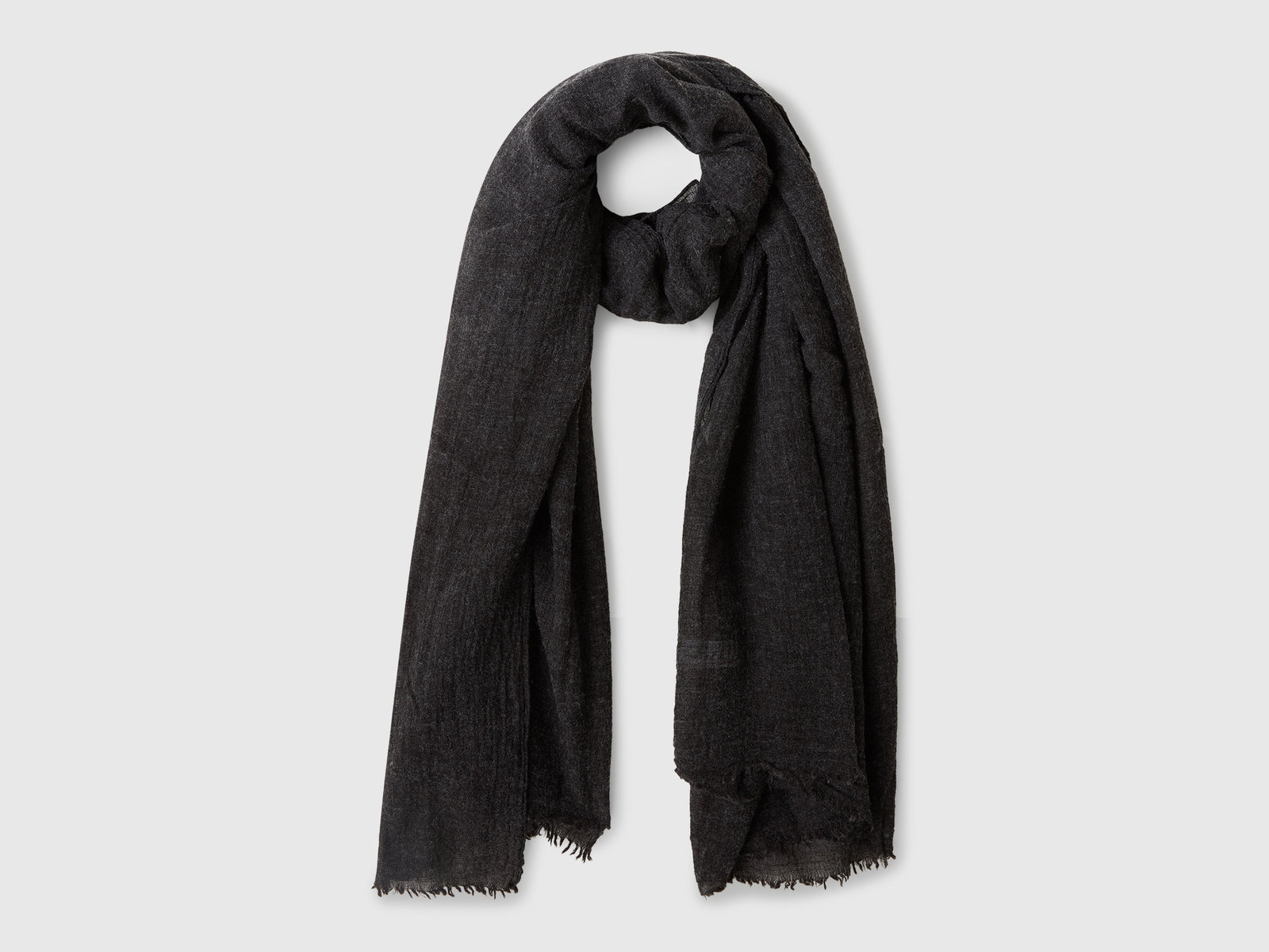 Sciarpa leggera in misto lana da uomo nero | Benetton Outlet