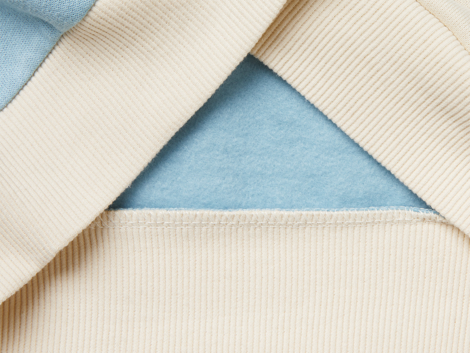 Calda felpa con cappuccio da bambino azzurro 3 | Benetton Outlet