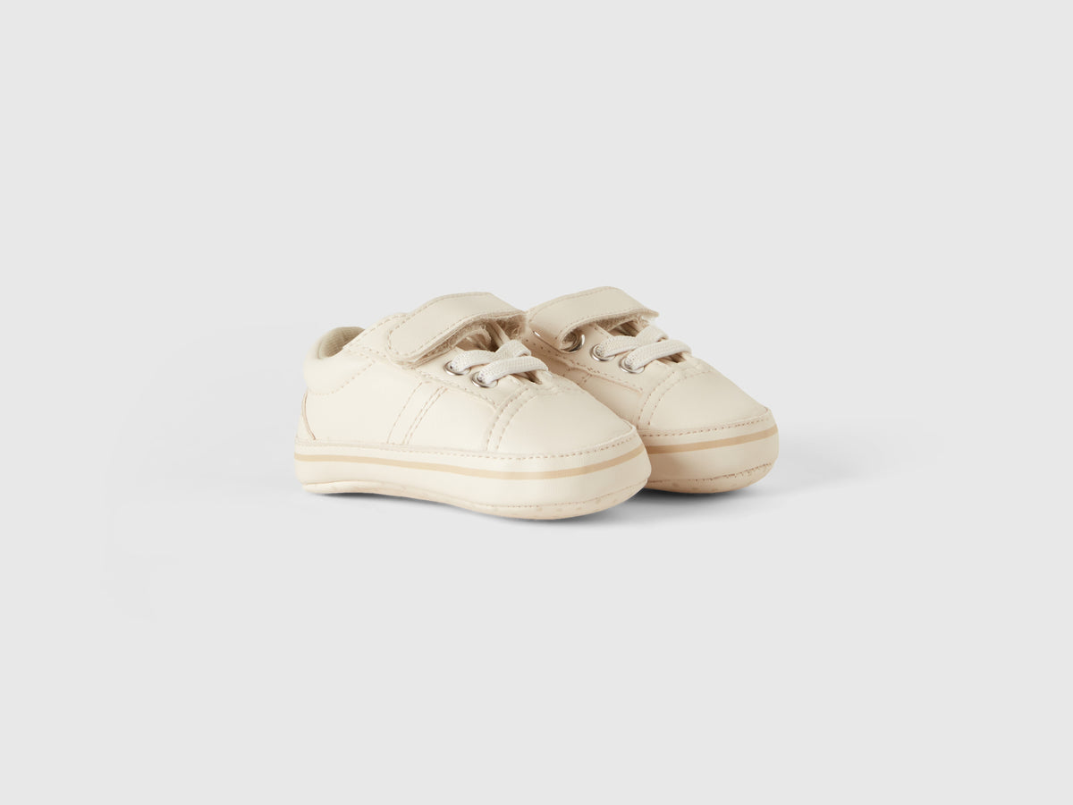 Scarpe primi passi con lacci