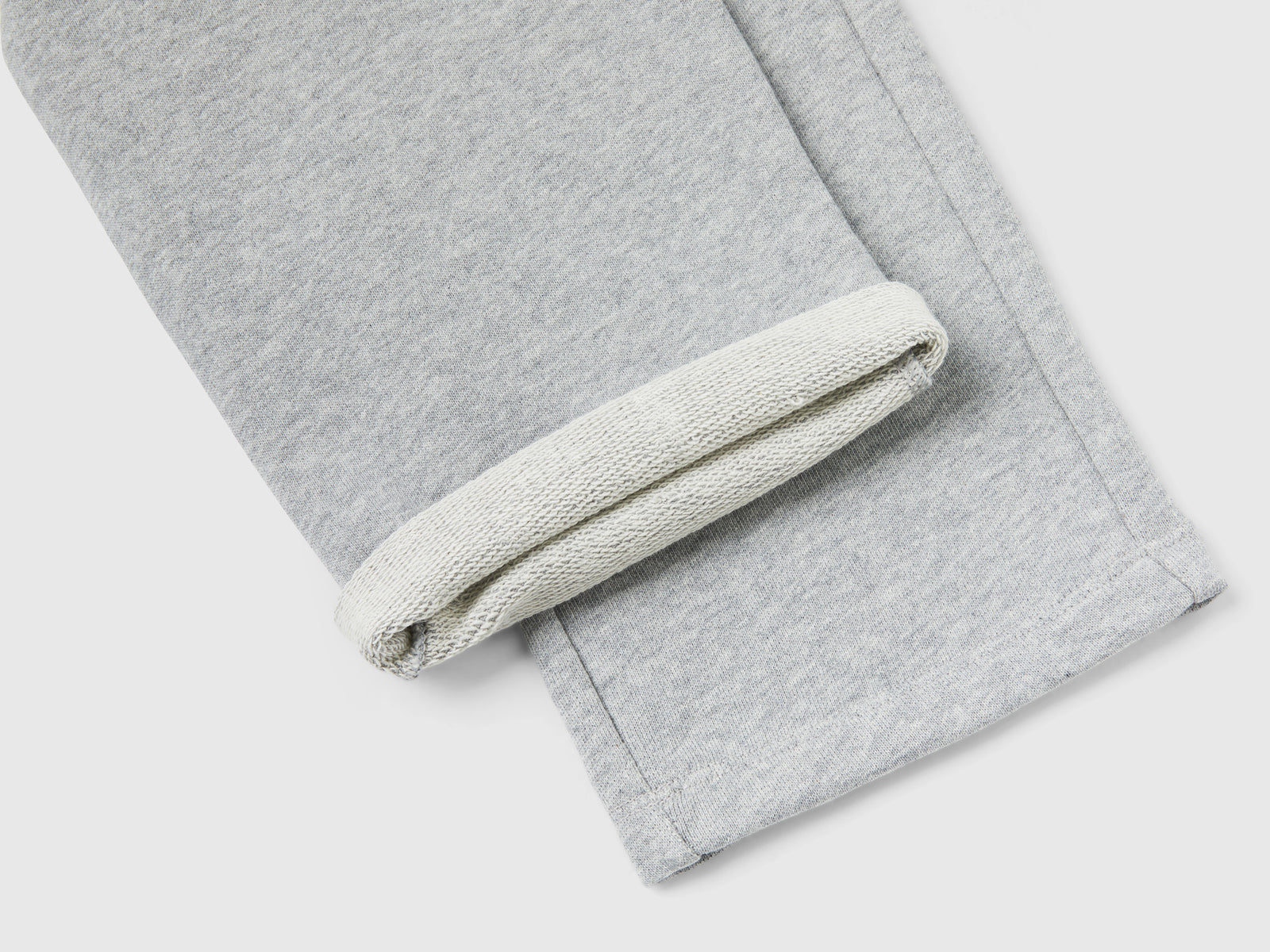 Pantaloni palazzo in felpa da bimba grigio chiaro 2 | Benetton Outlet
