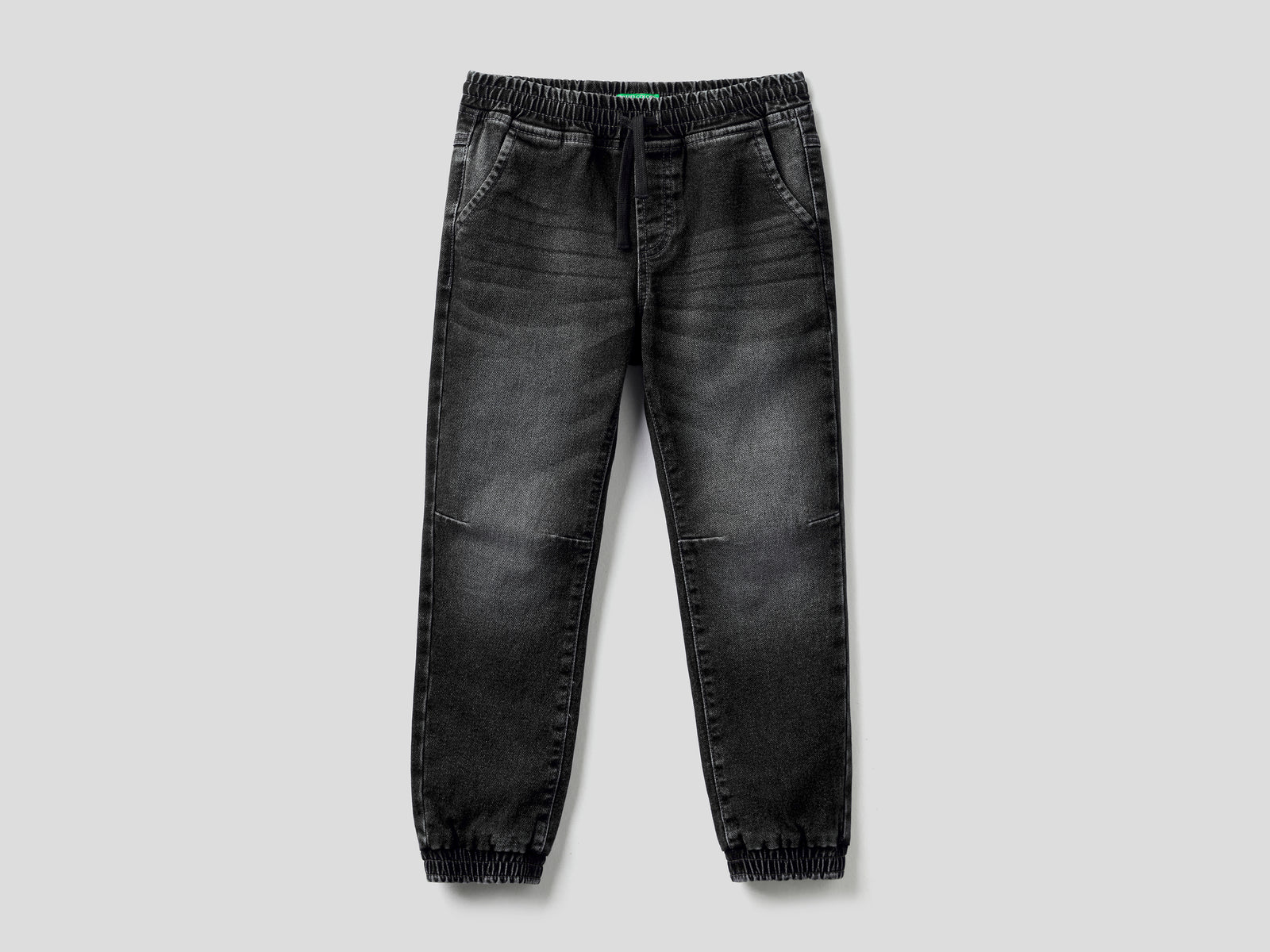 Joggers in cotone elasticizzato da bambino nero | Benetton Outlet
