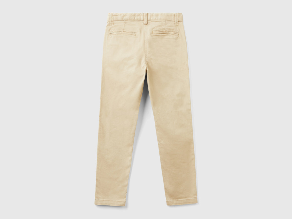 Slim fit chinos in stretch cotton