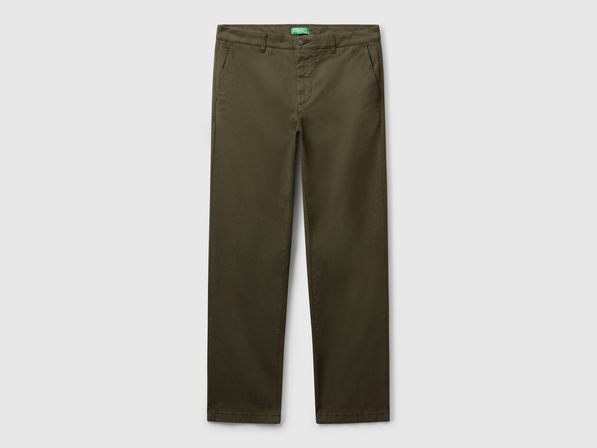 Chino straight fit