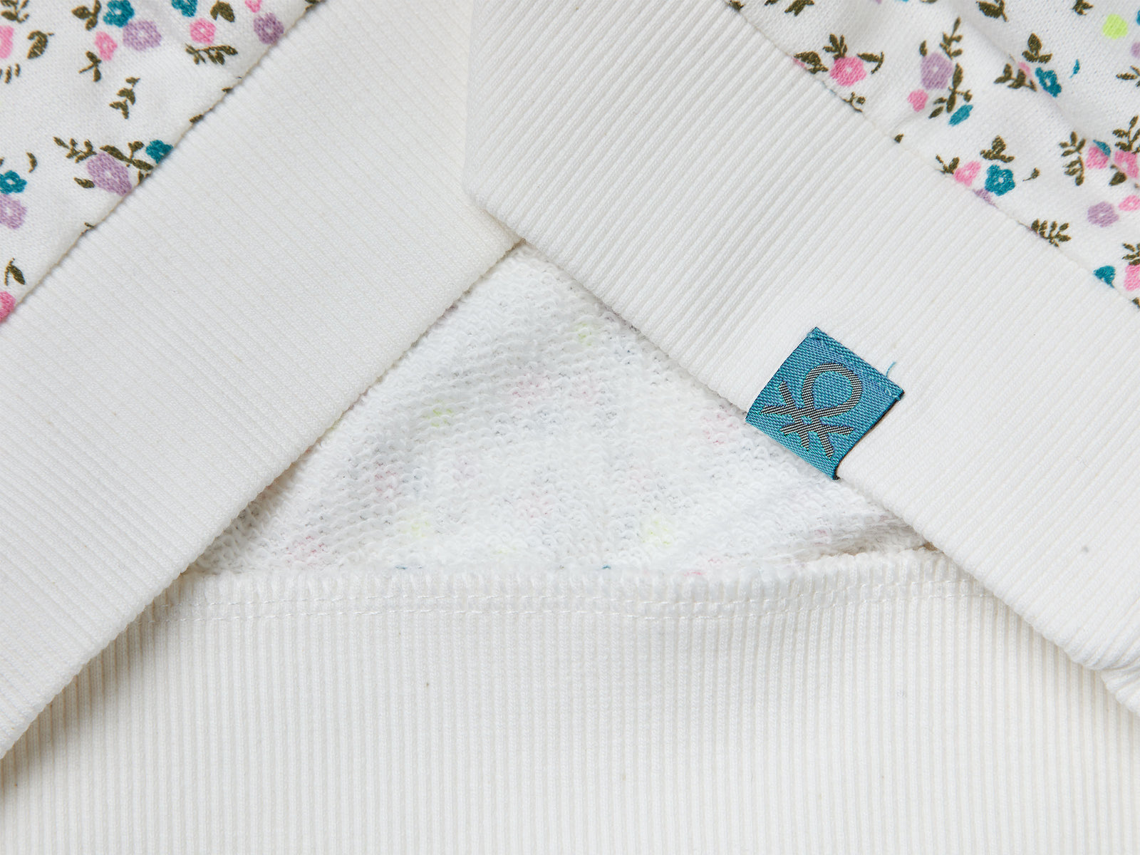 Completo con stampa floreale da bimbo bianco panna 4 | Benetton Outlet