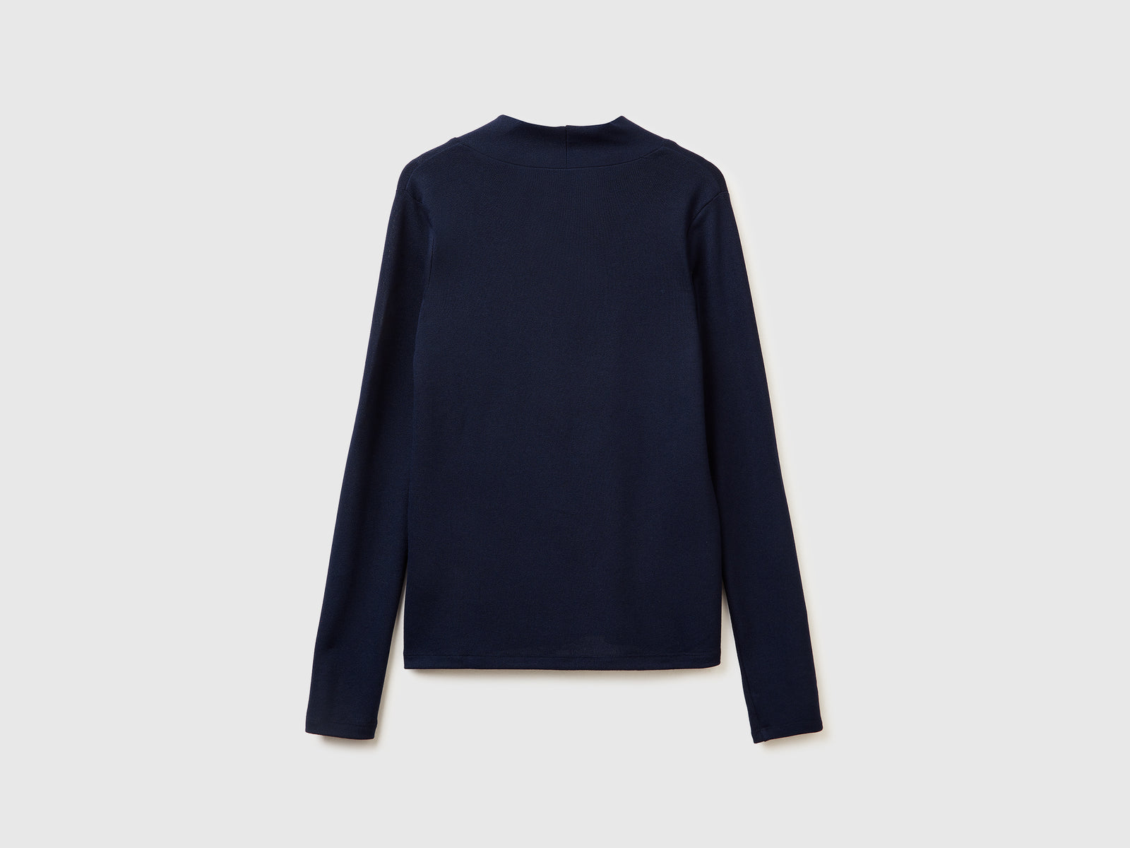 T-shirt in crêpe con scollo a V da donna blu scuro 2 | Benetton Outlet