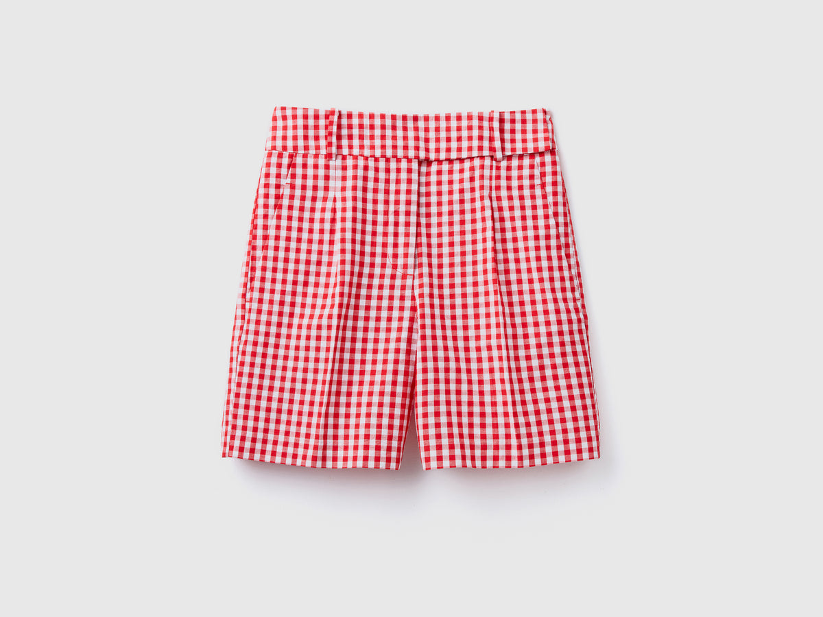 Pantaloni corti a vita alta in misto cotone e lino con fantasia a quadretti