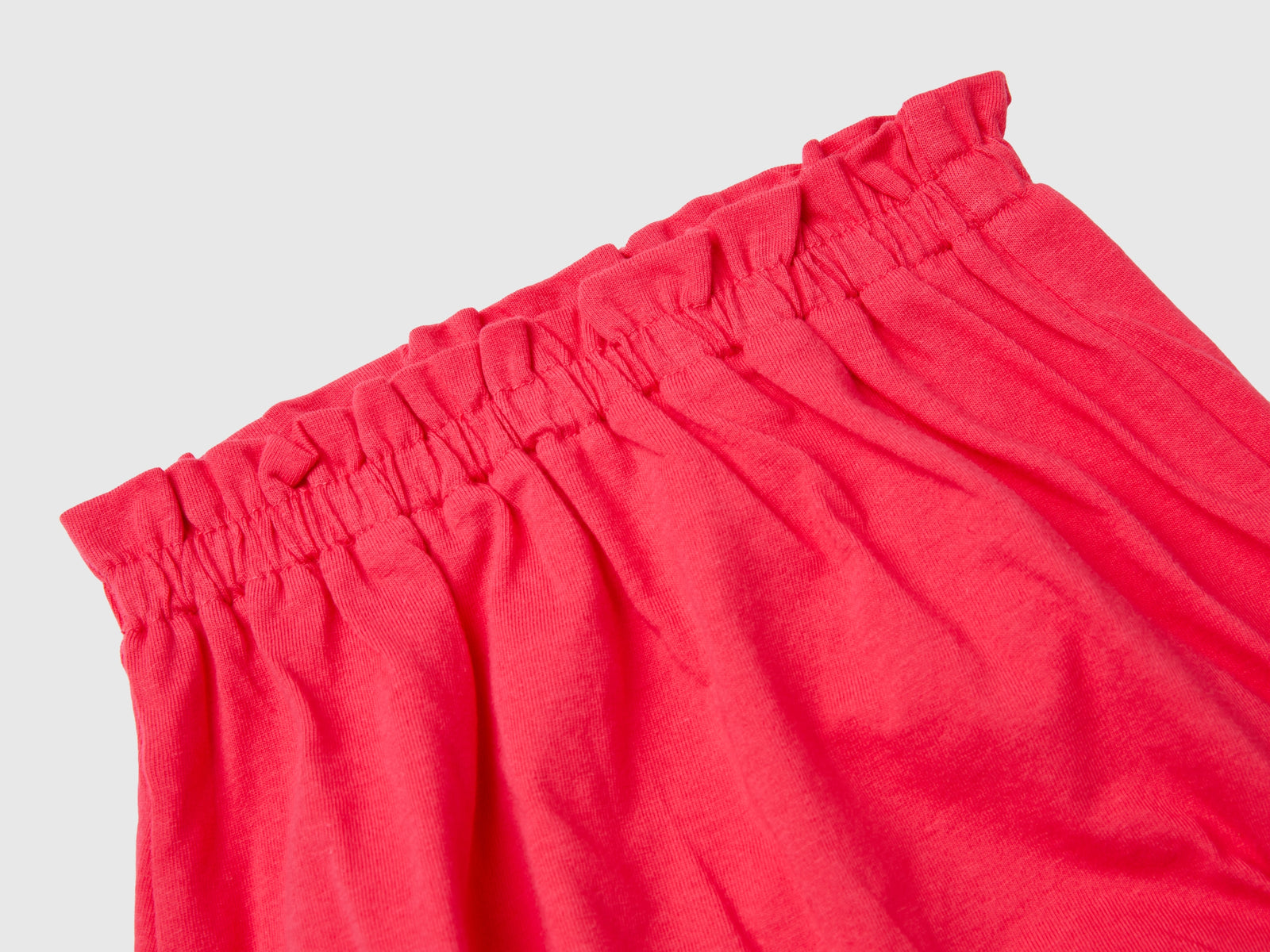 Completo t-shirt e pantaloni corti da neonato fucsia 3 | Benetton Outlet