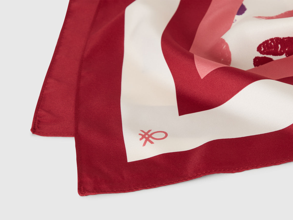 Foulard fantasia in tessuto