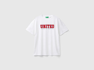 Organic cotton t-shirt with red logo