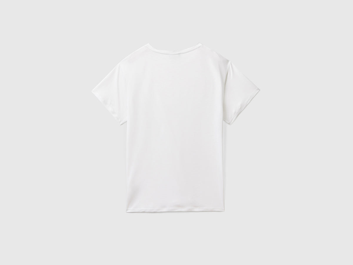 T-shirt girocollo in viscosa