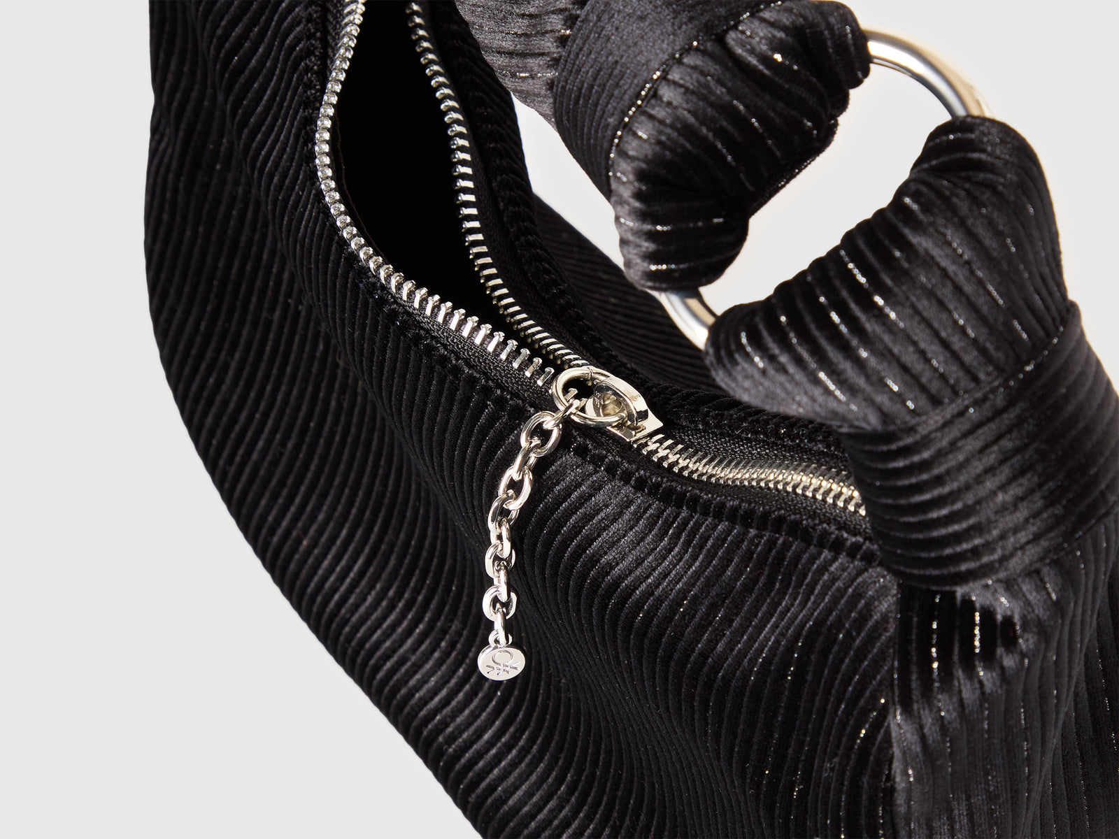 Borsa hobo in velluto con lurex da donna nero 3 | Benetton Outlet